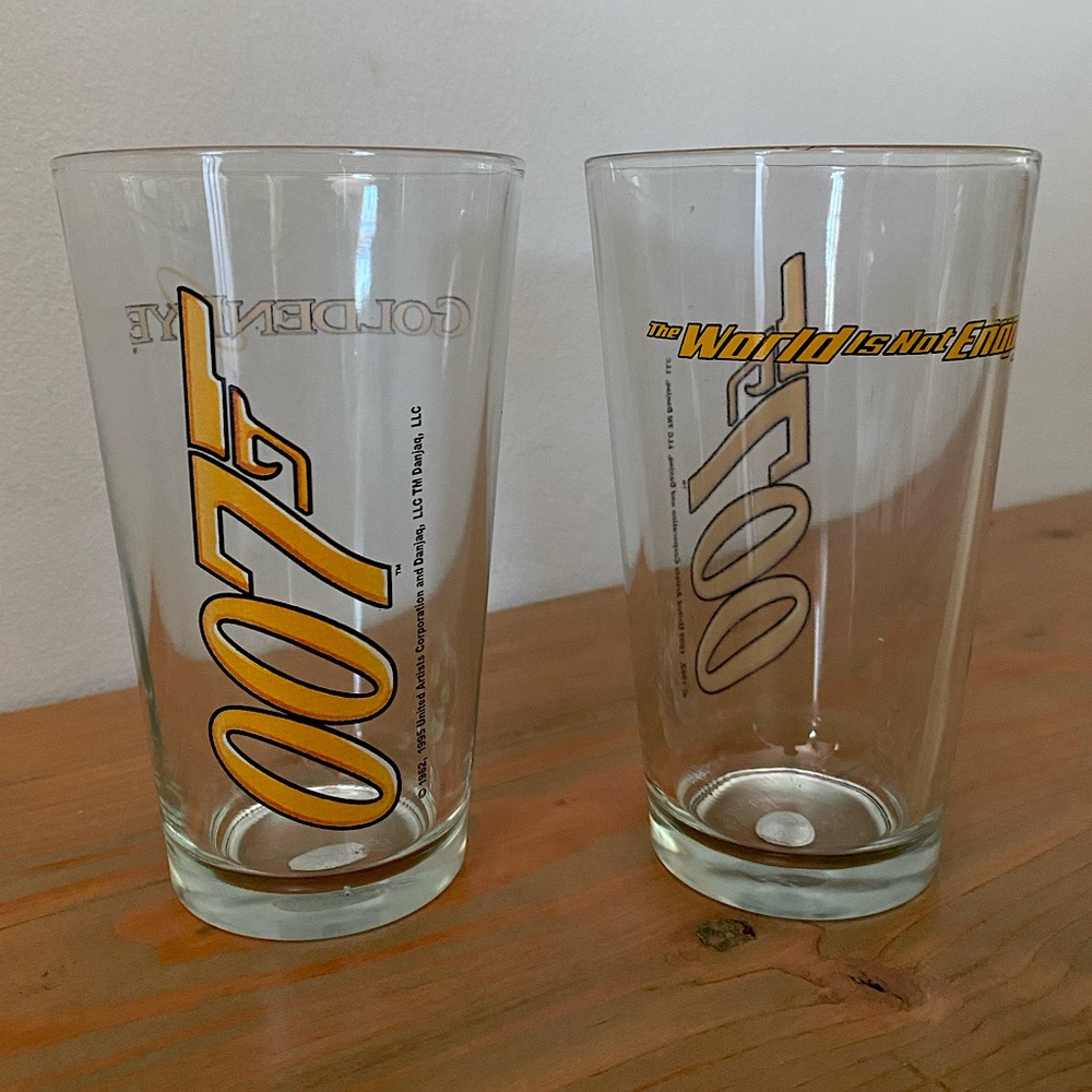 007 ‘Goldeneye’ & ‘The World is Not Enough’ glasses (2)